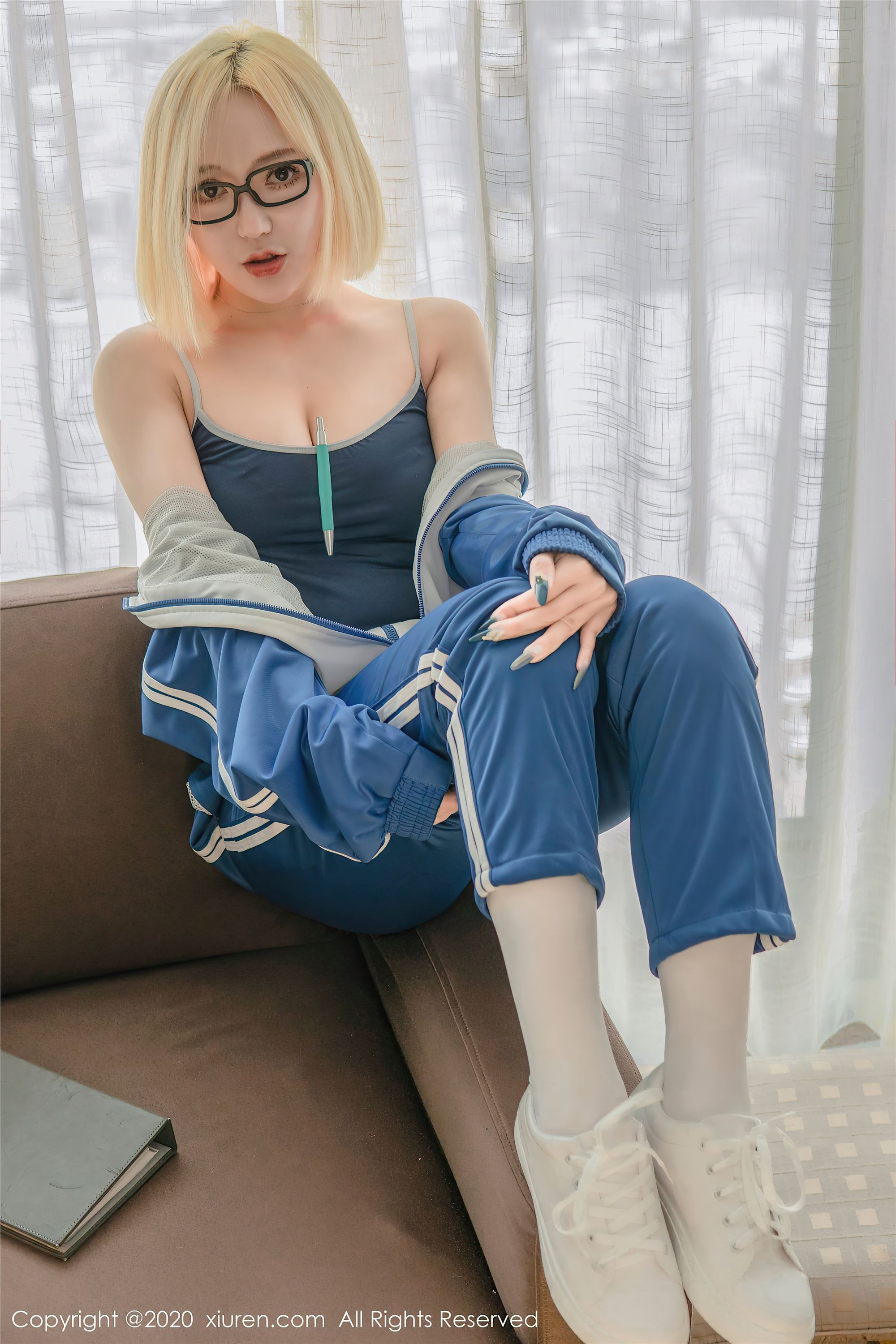 XiuRen秀人网  2020.12.28 No.2945 文静儿